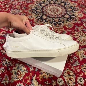 SOLD Common Projects white Achilles low sneaker